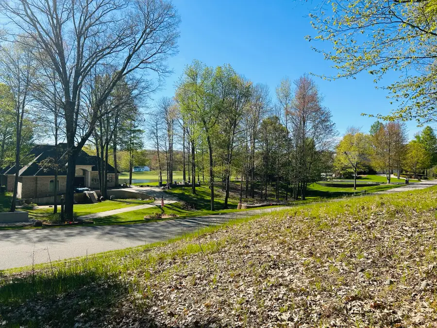 9304 Briarstone Drive #28, Canadian Lakes, MI 49346 - #3