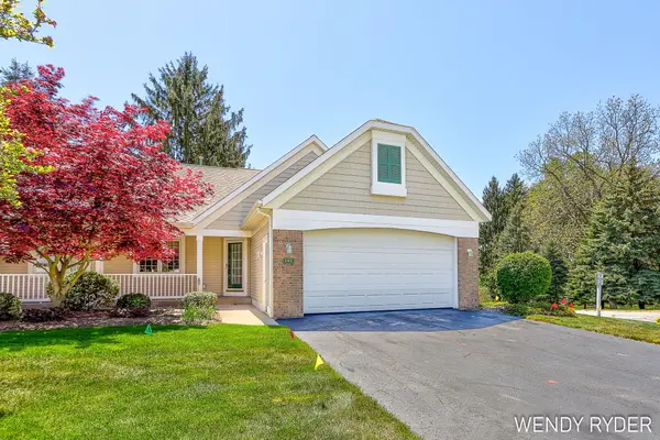 245 E Timberlake Drive, Holland, MI 49424