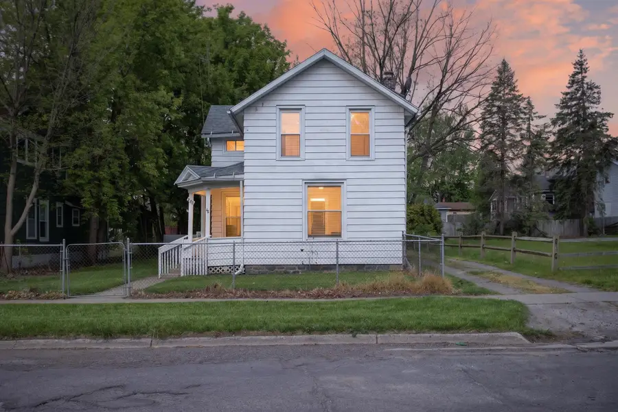 610 Backus Street, Jackson, MI 49202 - #2