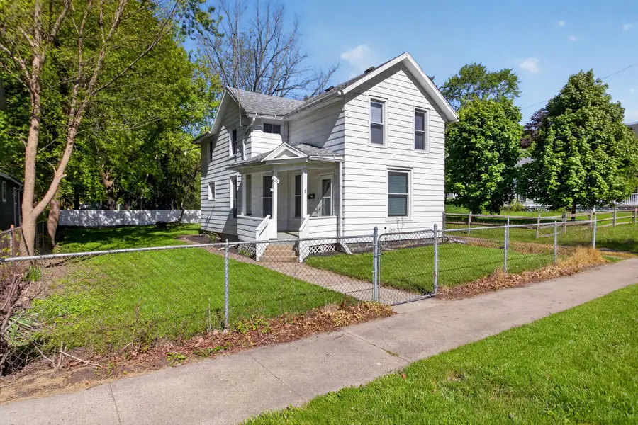 610 Backus Street, Jackson, MI 49202 - #3