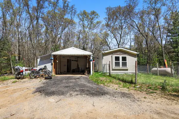 1005 Sharps Road, Pullman, MI 49450