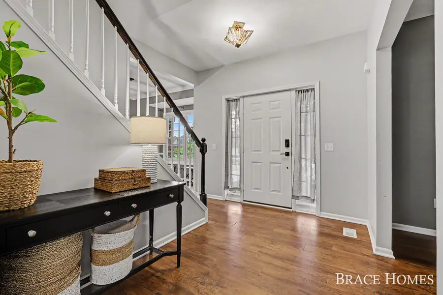 4570 Gascony Drive Se, Grand Rapids, MI 49546 - #3