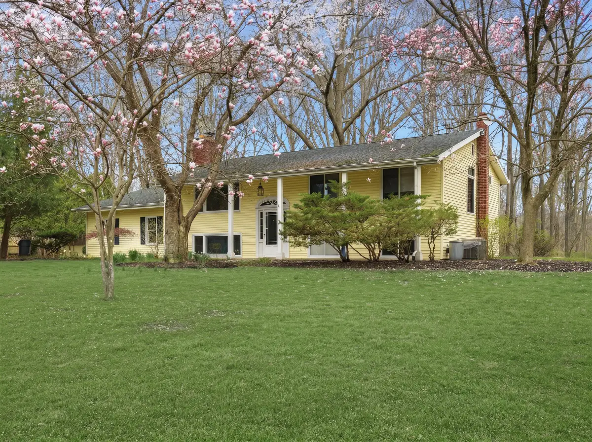 13970 Hollywood Boulevard, Harbert, MI 49115 - #1