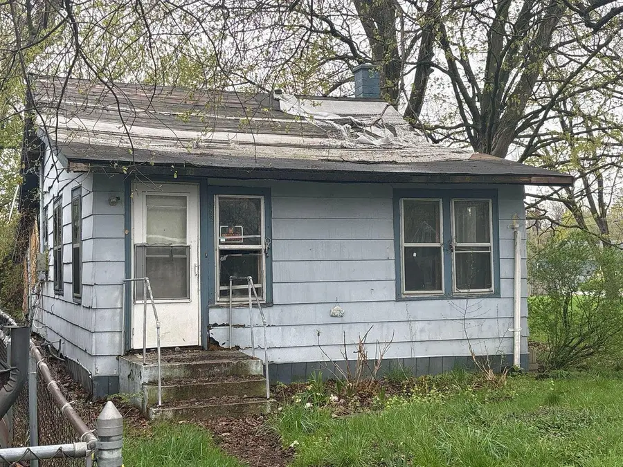 282 Chestnut Street, Benton Harbor, MI 49022 - #3
