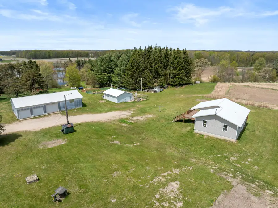 7147 6 Mile Road, Big Rapids, MI 49307 - #3