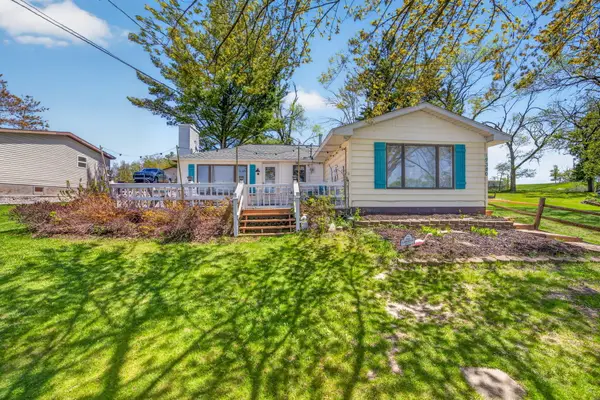 19380 E Chippewa Drive, Rodney, MI 49342