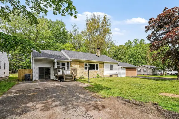 501 Marcelletti Avenue, Paw Paw, MI 49079