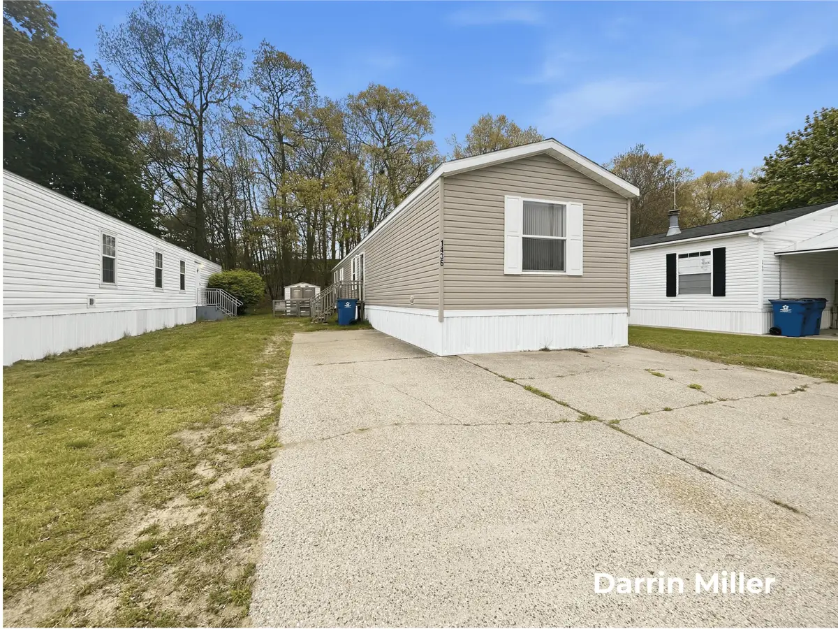 1436 Sarnia Street, Norton Shores, MI 49444 - #1