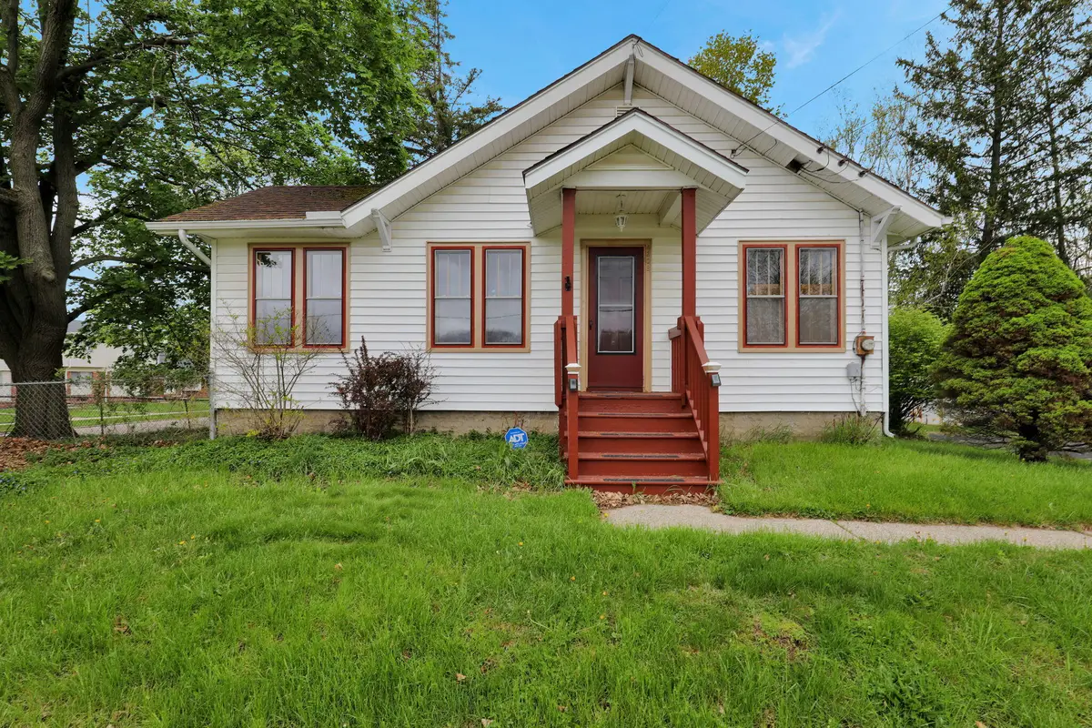 4308 Pleasant Grove Road, Lansing, MI 48910 - #1