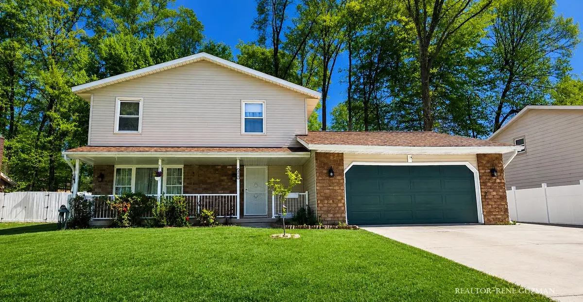 4810 Stauffer Avenue Se, Grand Rapids, MI 49508 - #1