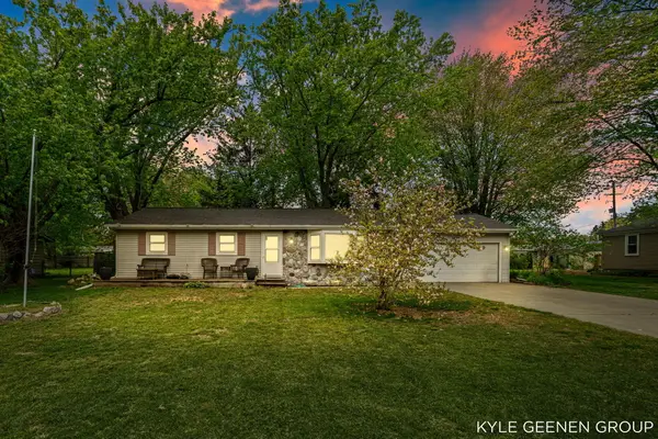 1675 State Street, Holland, MI 49424