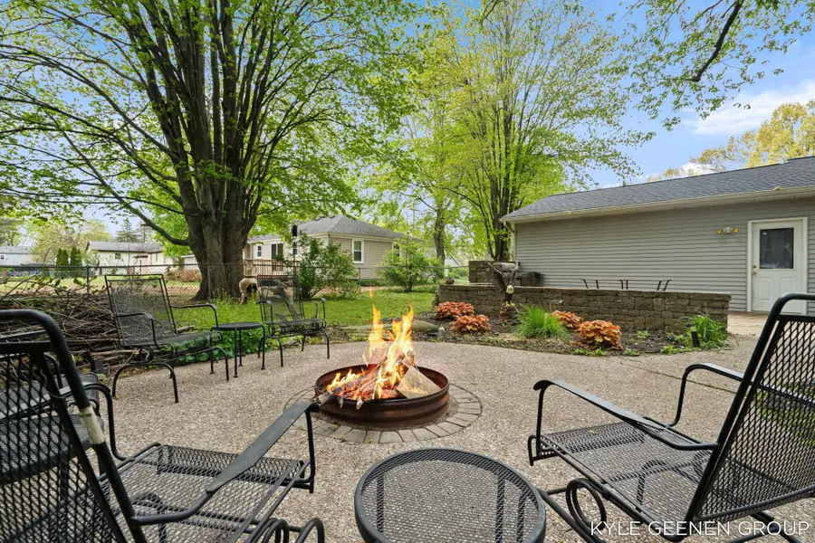 1675 State Street, Holland, MI 49424 - #2