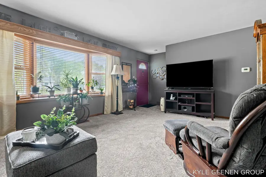1675 State Street, Holland, MI 49424 - #3