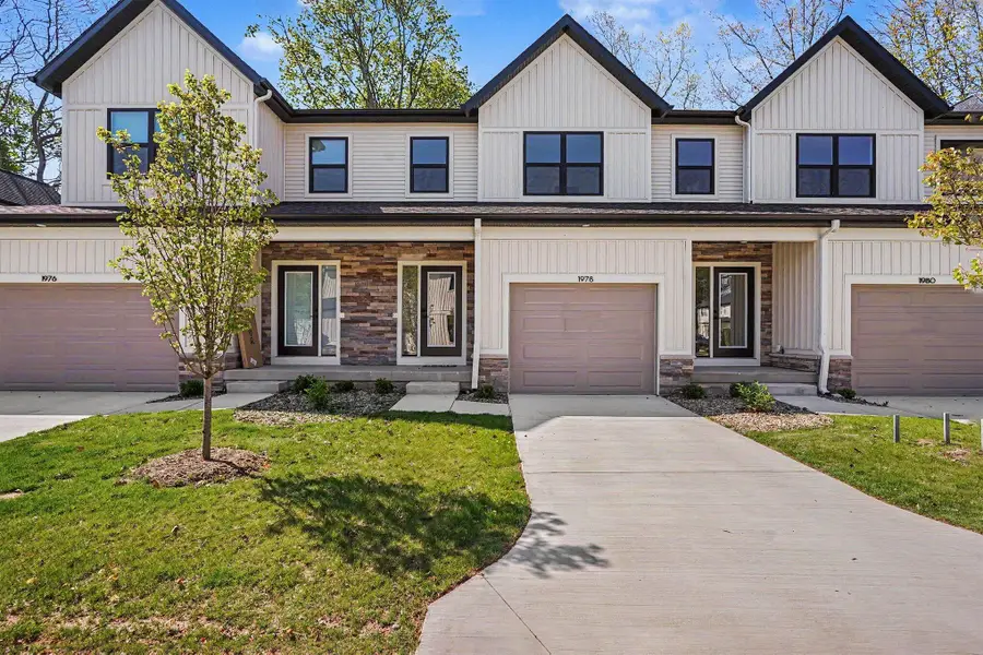 1978 S Shorewood Lane, Holland, MI 49423 - #2