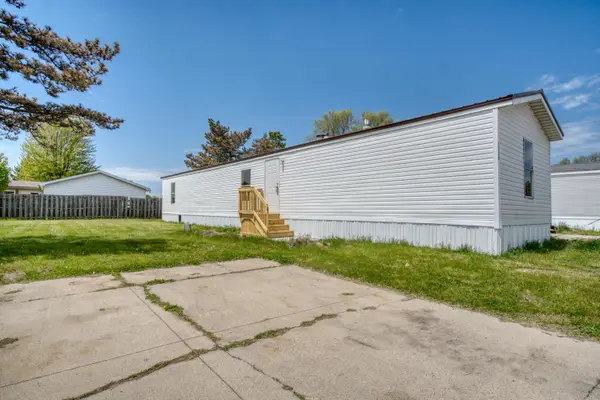 2300 Drive In Lane #Lot 32, Mount Pleasant, MI 48858