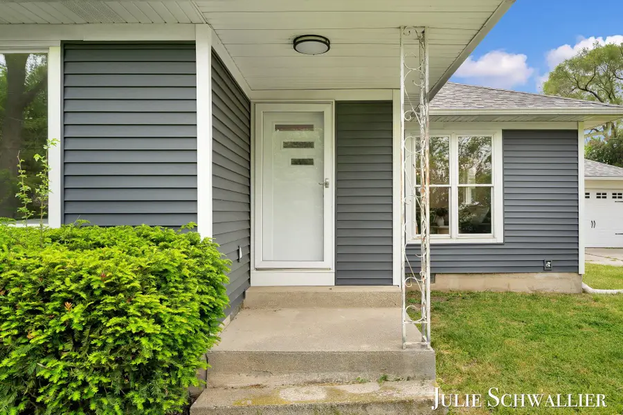 4300 Fuller Avenue Se, Grand Rapids, MI 49508 - #3