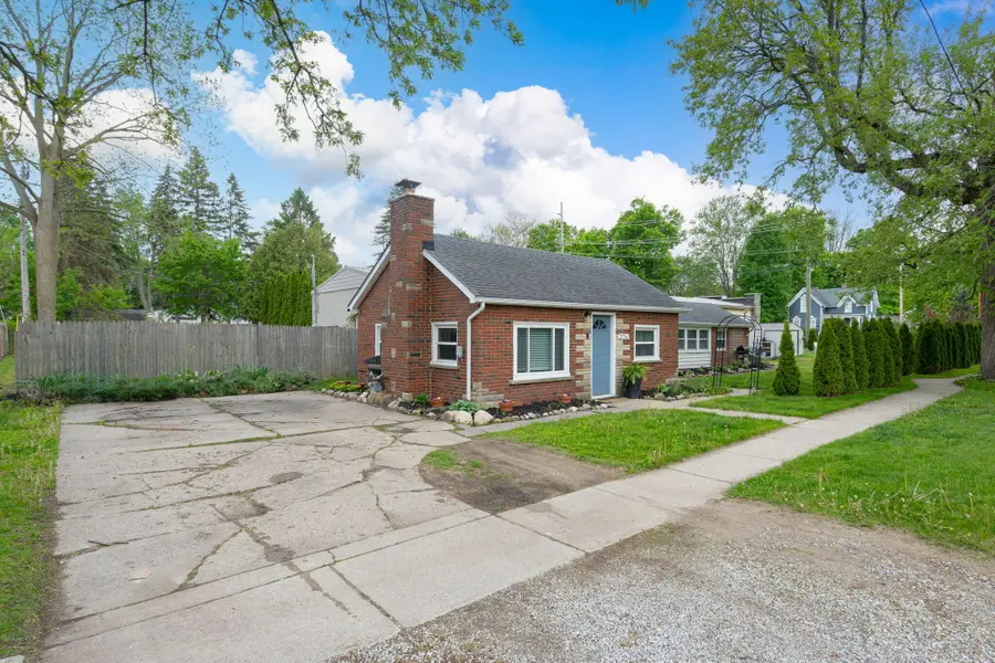 276 E Gates Street, Romeo, MI 48065 - #3