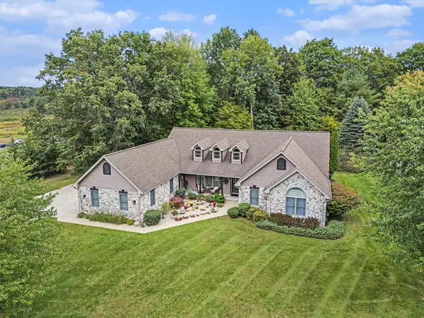 5450 W Riverside Drive, Ludington, MI 49431