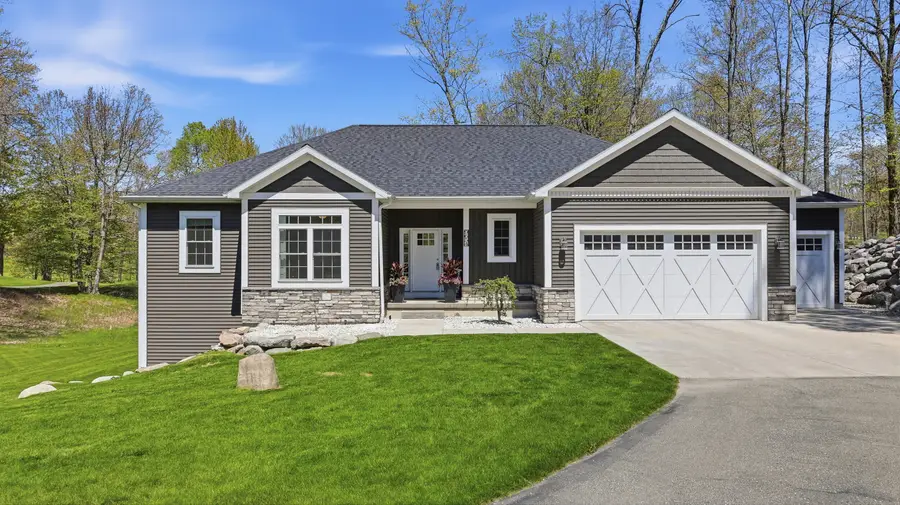 9654 Aberdeen Court, Canadian Lakes, MI 49346 - #3