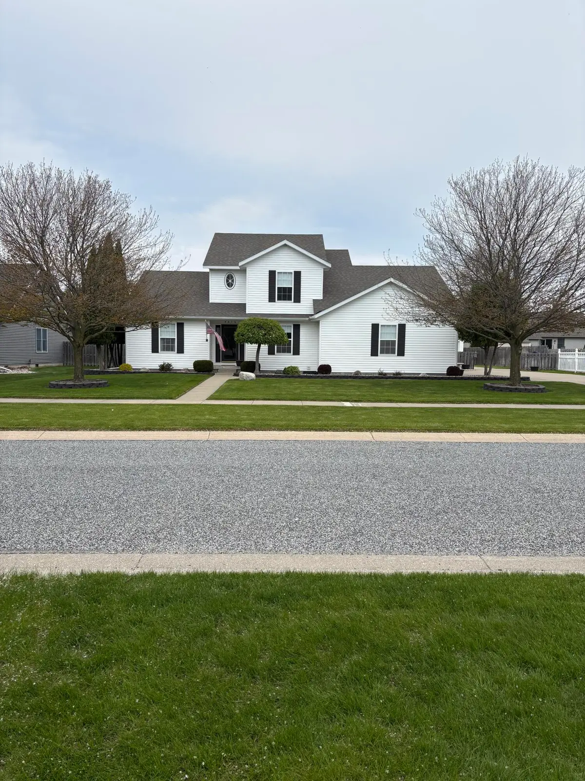 8876 Swancrest Drive, Saginaw, MI 48609 - #1