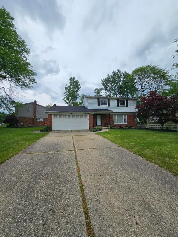 19620 Silver-spring Street, Southfield, MI 48076