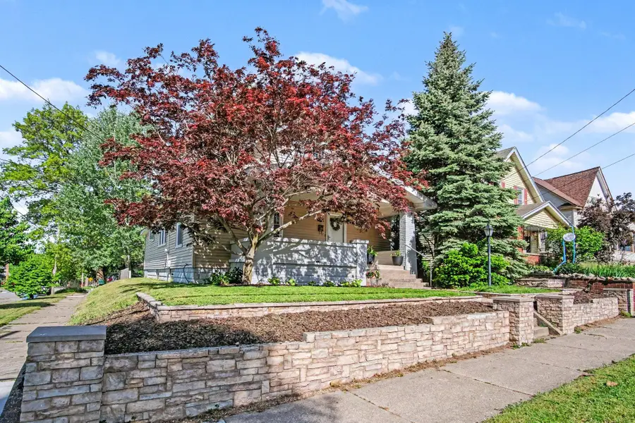 101 Arthur Avenue Ne, Grand Rapids, MI 49503 - #3