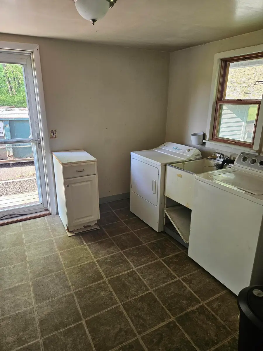 2010 Kerlikowske Road, Benton Harbor, MI 49022 - #3