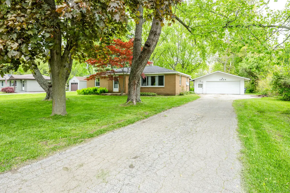 3905 Meadow Lane, Saint Joseph, MI 49085 - #1