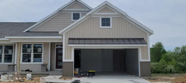 5473 Albright Avenue Sw #33, Grandville, MI 49418
