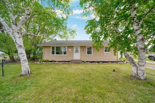283 Somerset Drive, Cement City, MI 49233