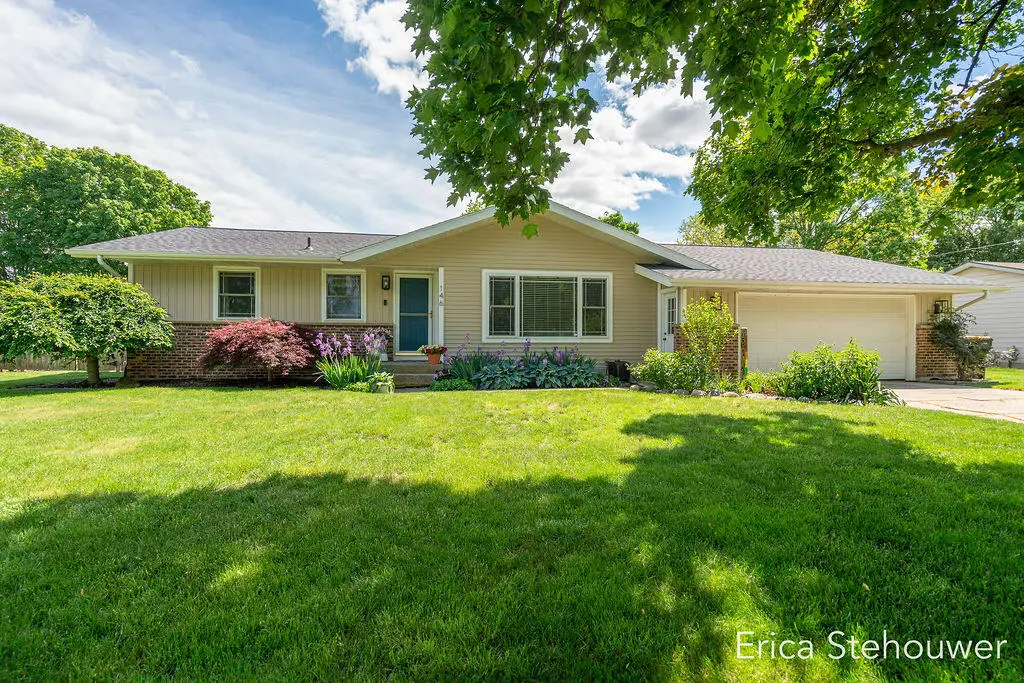 146 Sunnyview Drive Sw, Grandville, MI 49418 - #1