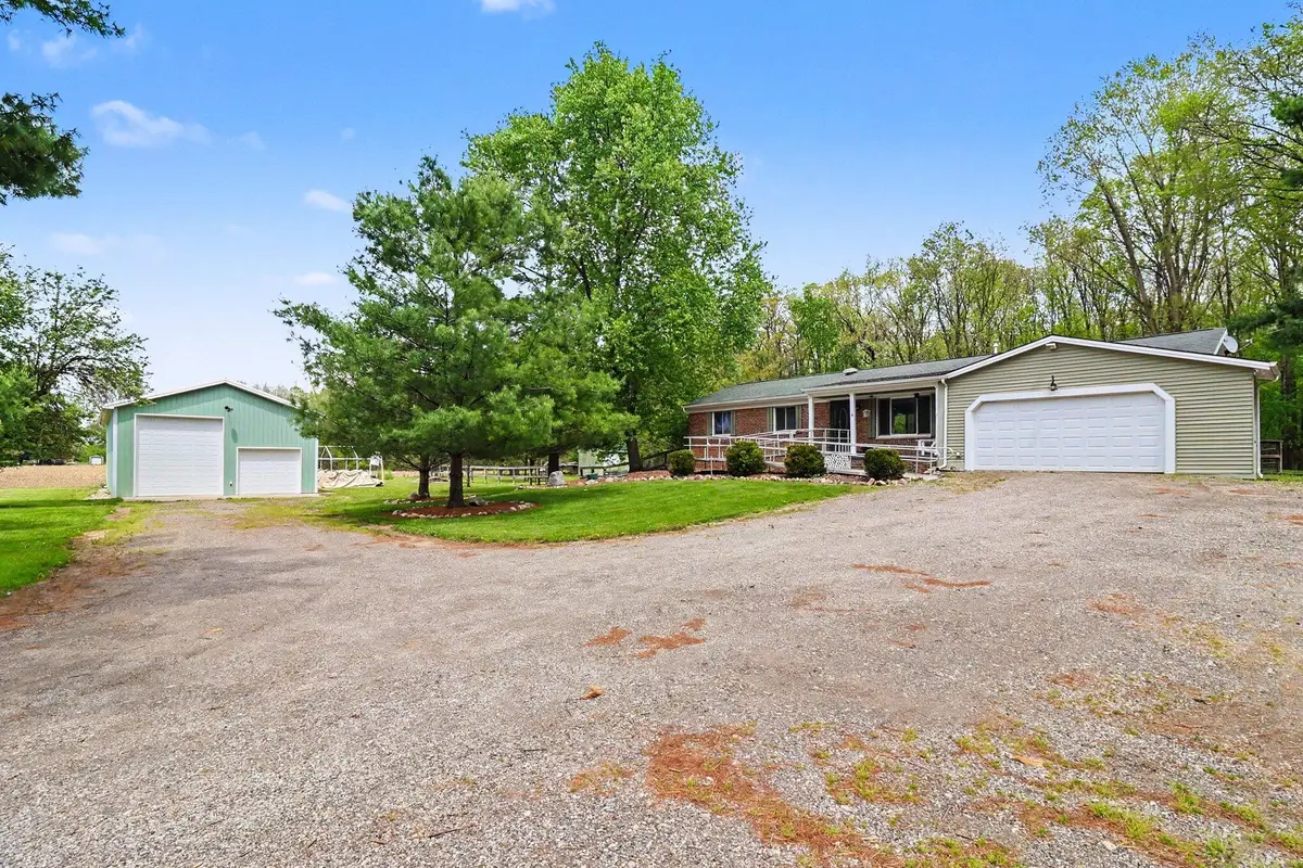 6350 Byron Road, Howell, MI 48855 - #1