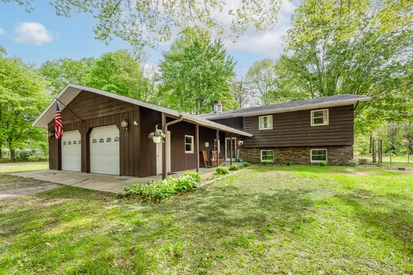 13953 Minnich Road, Sawyer, MI 49125