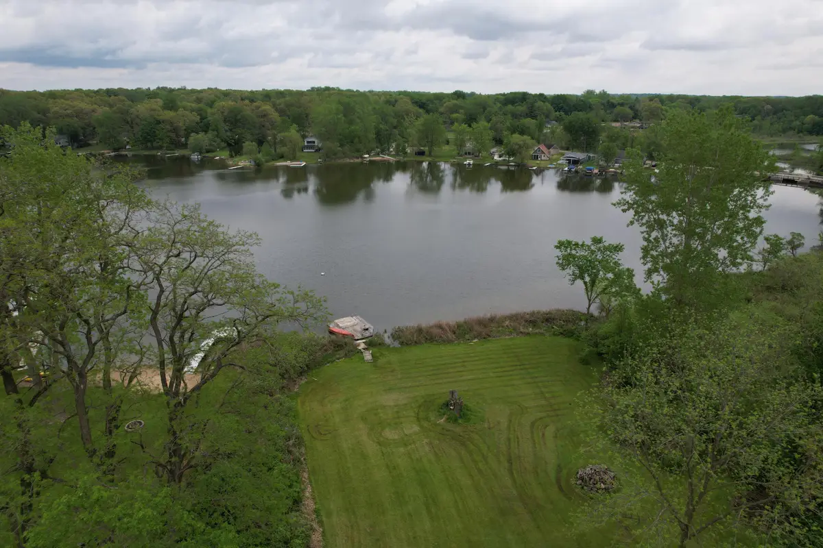 2831 Hemlock Road, Quincy, MI 49082 - #1
