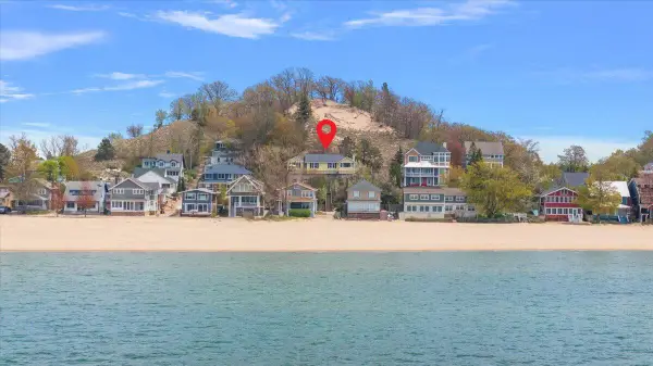 2448 Blue Bell Court, Macatawa, MI 49434