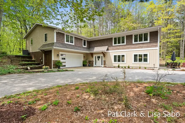 16580 Lake Michigan Drive, West Olive, MI 49460