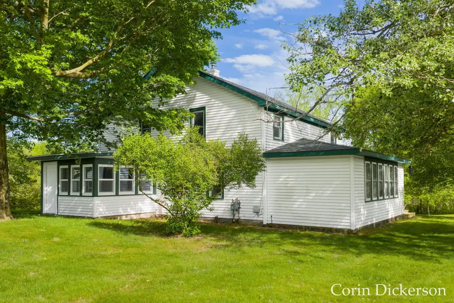 10860 Douglas Avenue, Plainwell, MI 49080 - #2