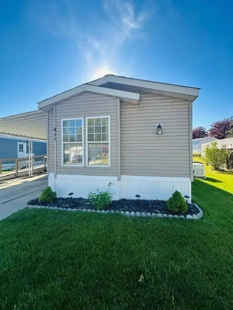 411 Woodview Drive, Greenville, MI 48838 - #2