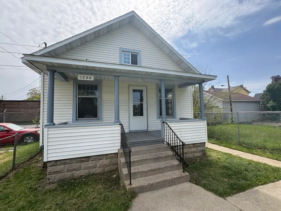 1296 Sanford Street, Muskegon, MI 49441 - #2