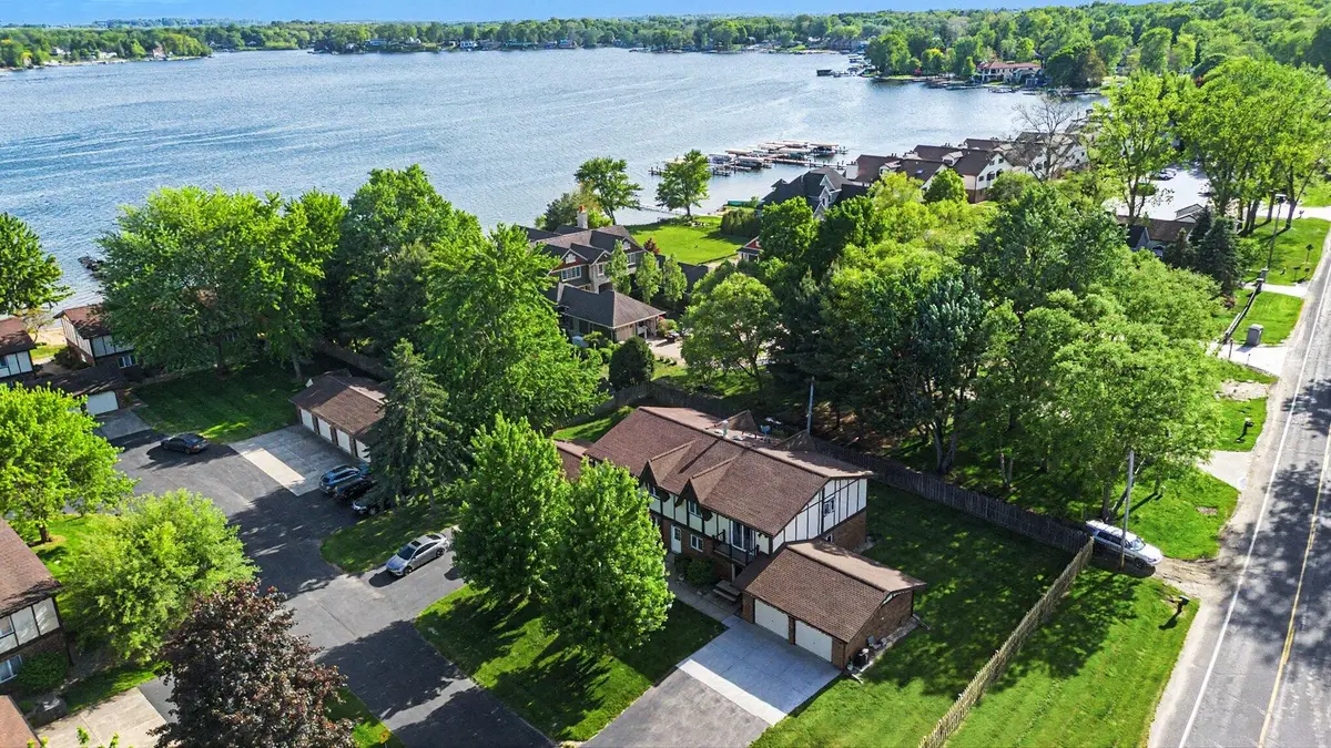 5410 Country Aire Drive #14, Coloma, MI 49038 - #1