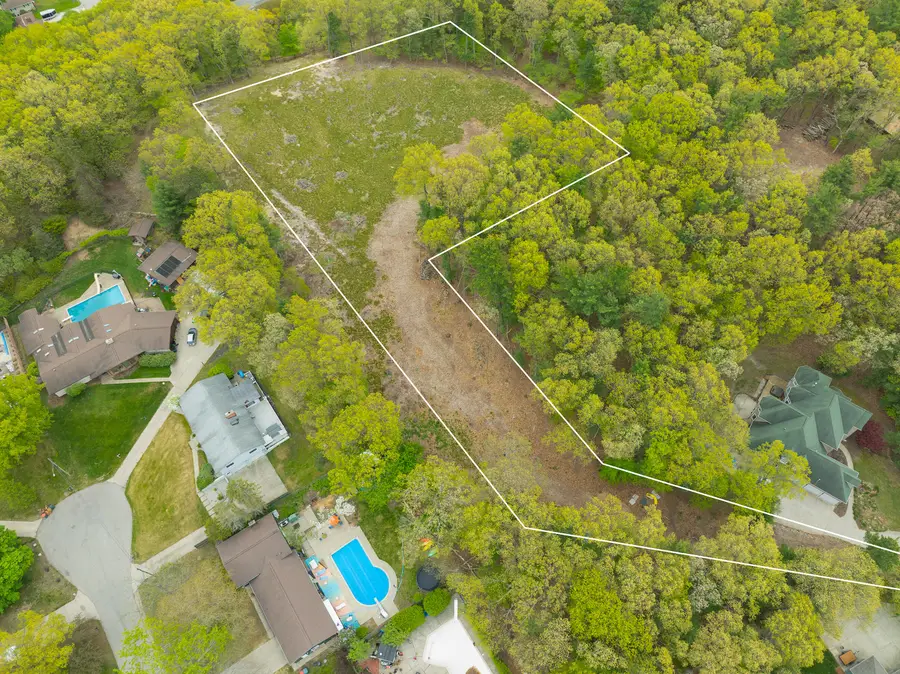 2088 Geneva Lane, Muskegon, MI 49441 - #3