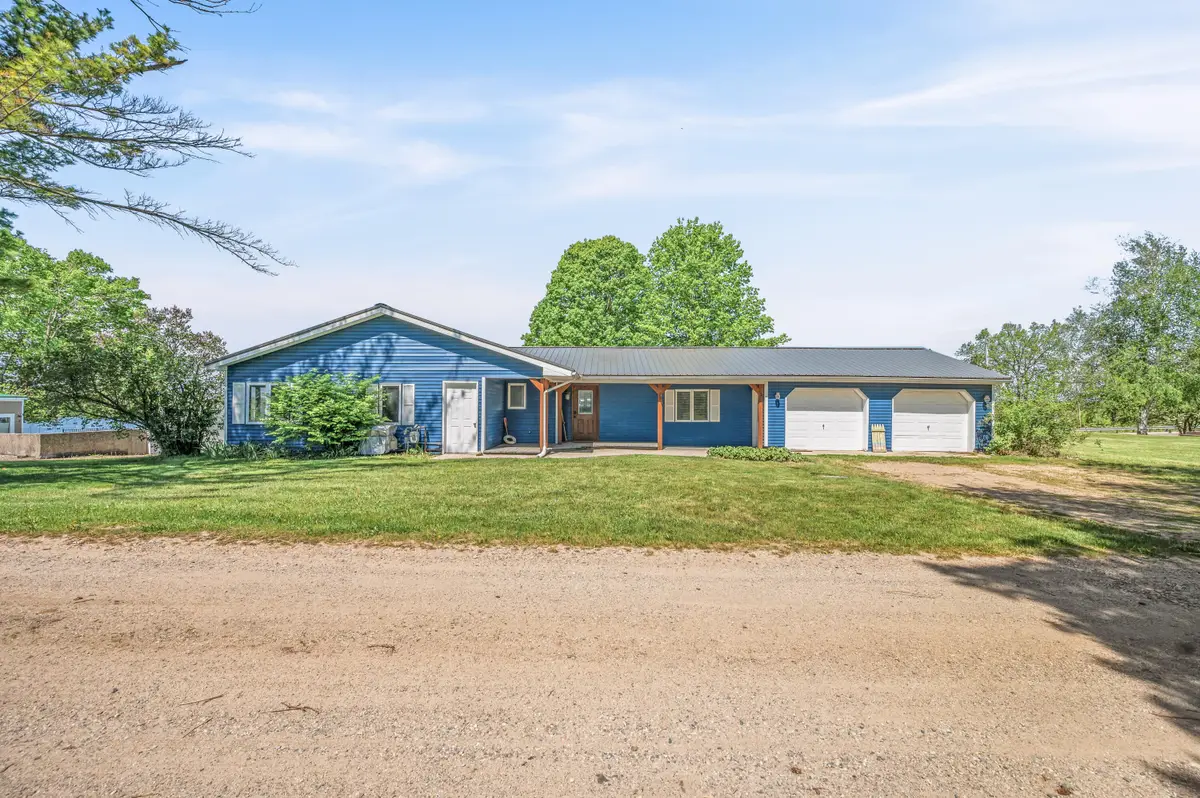 19454 E Chippewa Lake Drive, Chippewa Lake, MI 49320 - #1