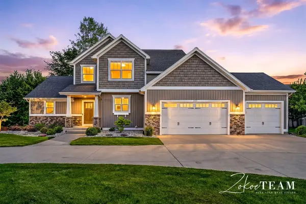 1922 Stratford Lane Nw, Walker, MI 49534