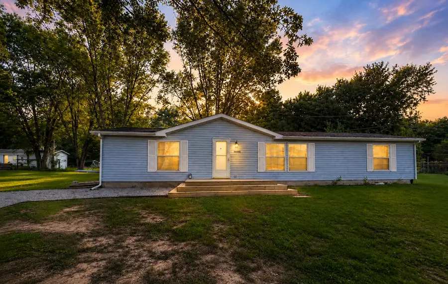 54598 Park Lane, Silver Creek, MI 49111 - #2