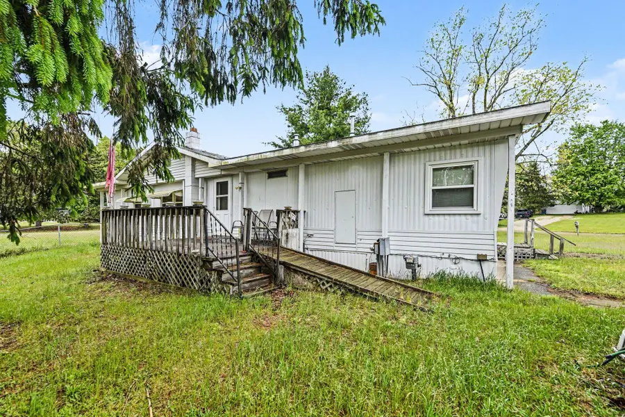 39391 Sandyridge Circle, Mattawan, MI 49071 - #3
