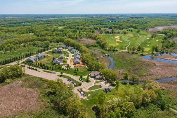 14102 Bridgeview Pointe, Vicksburg, MI 49097