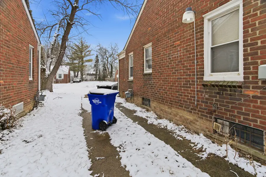 19421 Forrer Street, Detroit, MI 48235 - #3