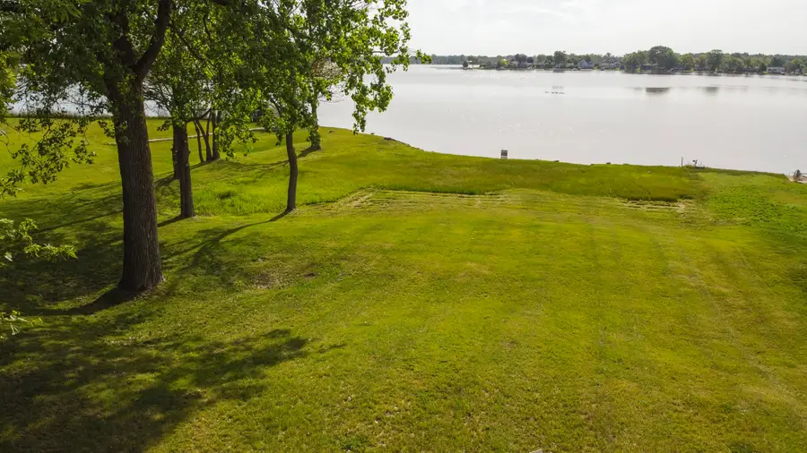 11765 W Indian Lake, Vicksburg, MI 49097 - #2