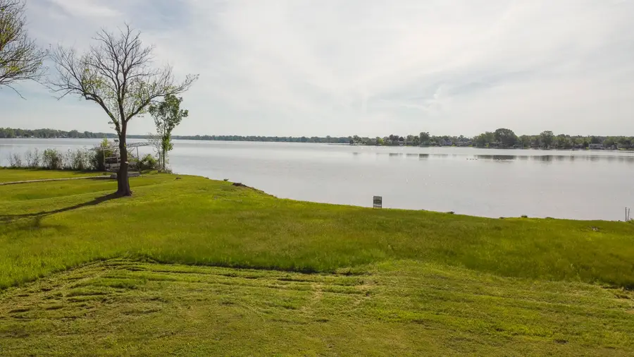 11765 W Indian Lake, Vicksburg, MI 49097 - #3