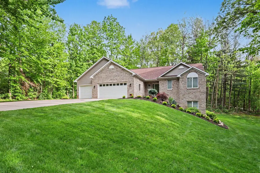 5224 Bonasa Drive Ne, Rockford, MI 49341 - #2